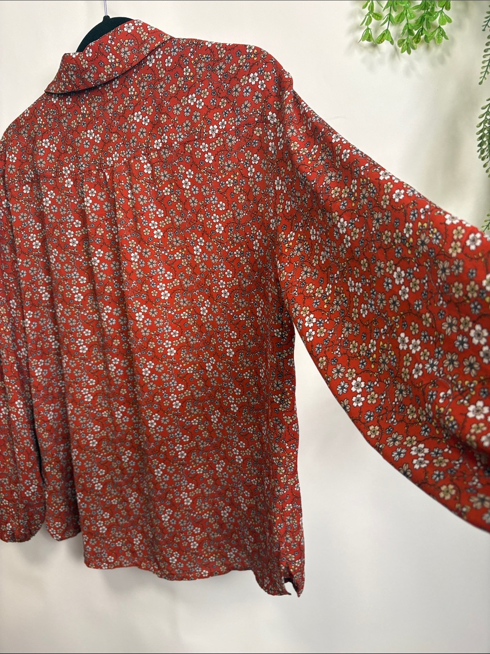 Max Studio Rust-Red Floral Button Front Blouse - Picture 12 of 12